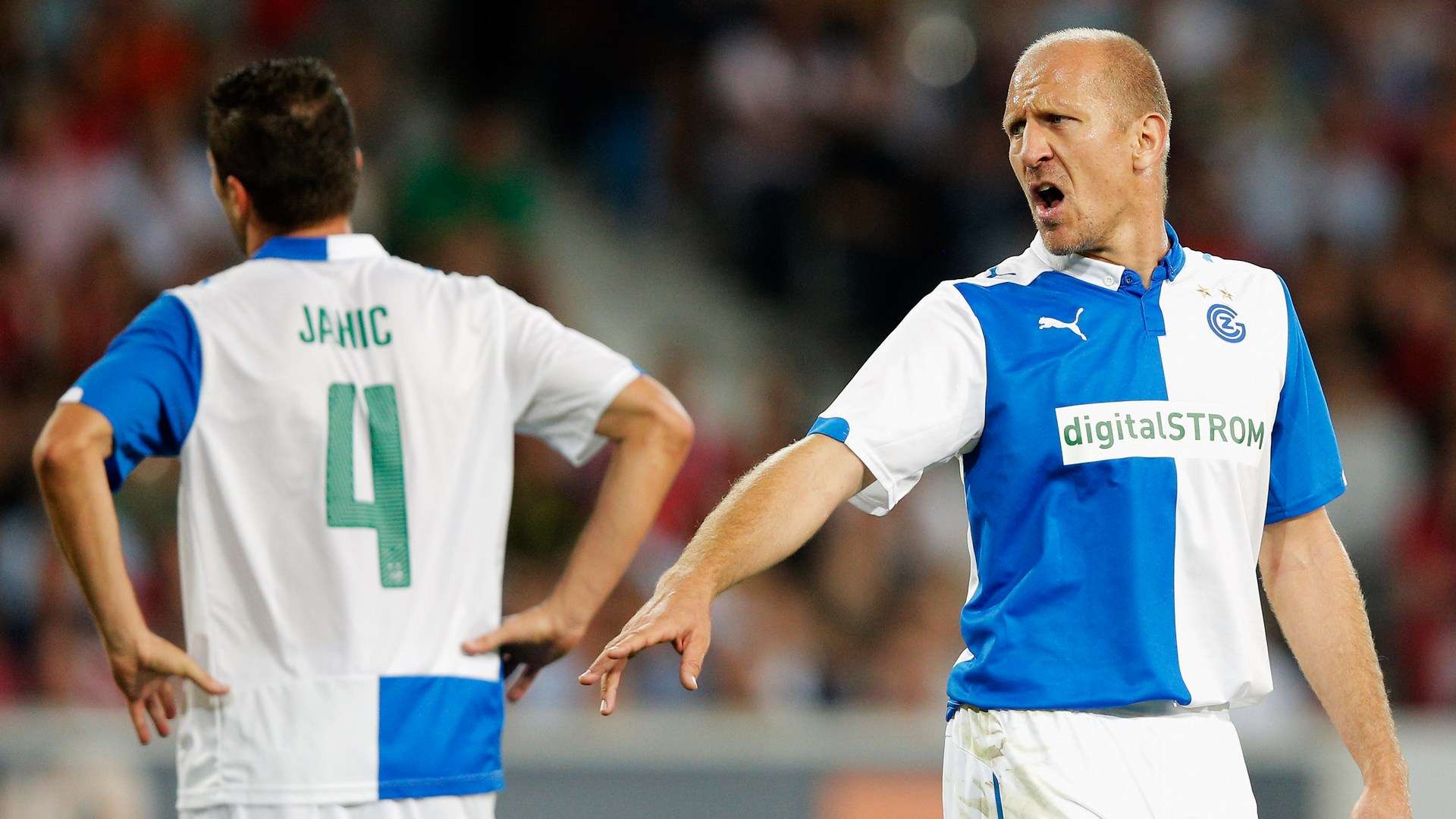 各大赛事中 各大赛事中